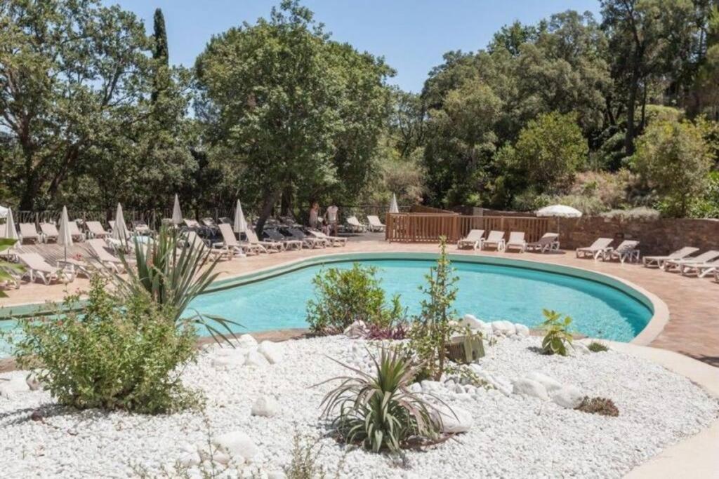 Les Restanques Maison 14 Chenes Grimaud Extérieur photo
